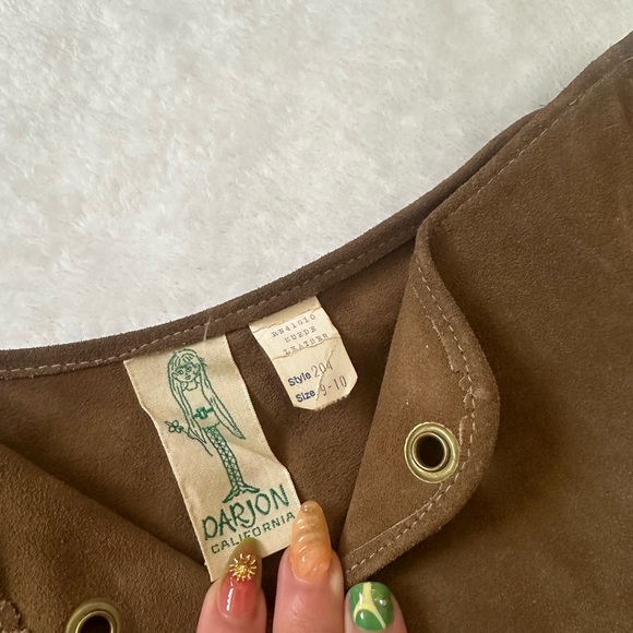 1970s Vintage Darjon Suede Leather Vest and Mini Skirt - Picture 4 of 4